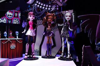 Toy Fair 2015- Mattel Booth (Barbie, MH, EAH)