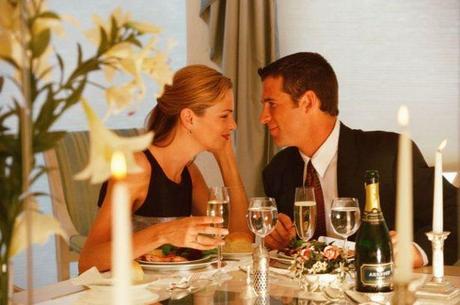 5 Ways to add a touch of romance to your meal