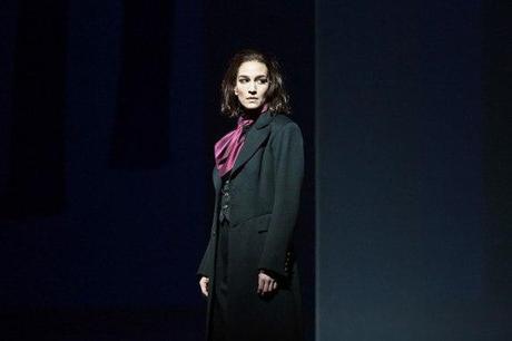 Kate Lindsey as Nicklausse (Marty Sohl / Met Opera)