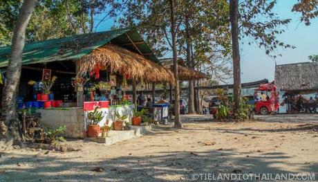 Hangout Like a Local at Huay Tung Tao Lake in Chiang Mai