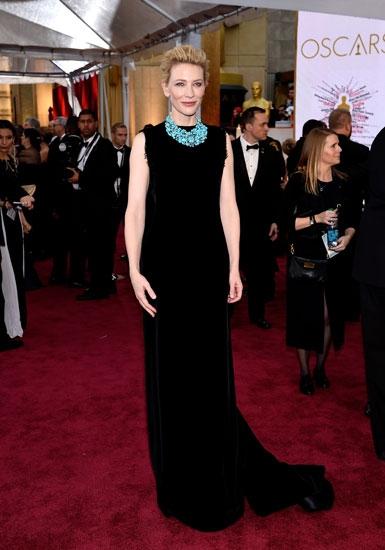 Red OR Black: Choose Trends From OSCARS 2015