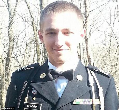 Kentucky 16-Year-old Kills Three Family Members - Police Kill Him