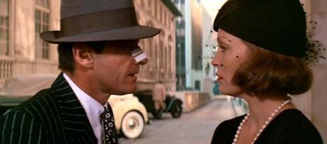 Jake (Jack Nicholson) and Evelyn (Faye Dunaway) in Chinatown