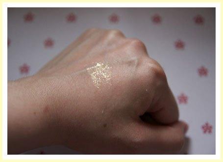 EtudeHouseTearDropGlitterHandSwatch