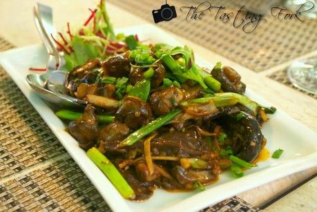 Fusion Indian and Chinese at House of Singh and Ching, Jangpura Extension