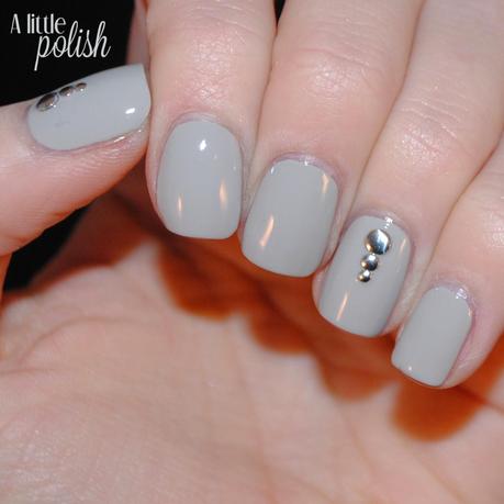 Simple Gray Studded Look