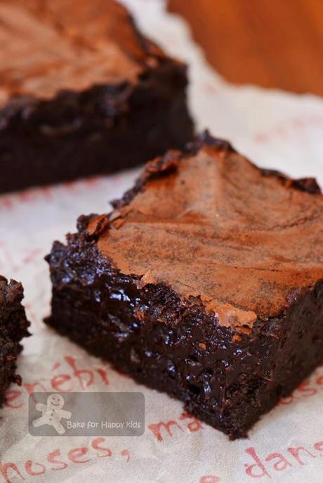 Gluten-free and Nut-free Flourless Fudgy Chocolate Brownies