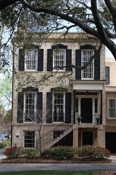 sash-windows-limestone-mansion