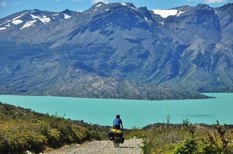 The lakes here in Patagonia are simply stunning.