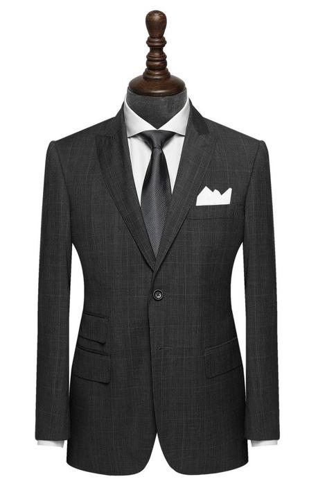 The Ultimate Guide to Ordering a Suit Online with Institchu