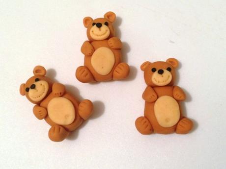handmade fondant teddy bears smiley happy for baby shower cupcakes