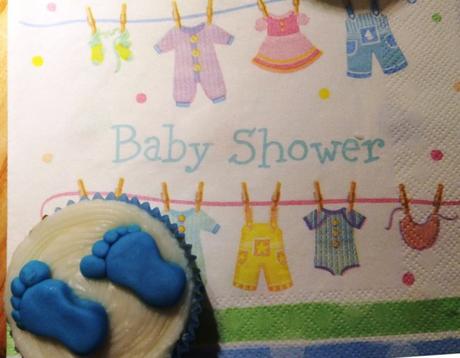 its a boy footprints cupcake on baby shower napkin party ideas