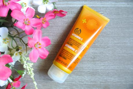 The Body Shop Vitamin C Microdermabrasion