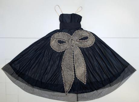 Jeanne-Lanvin-Palais-Galliera-exhibition-honouring-the-oldest-French-fashion-house-still-in-business