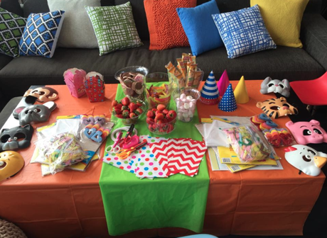 Spotlight Craft Month with Kids Business