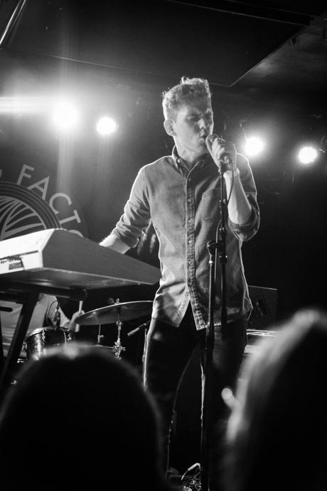 COIN AND GRIZFOLK LIT UP KNITTING FACTORY [PHOTOS]