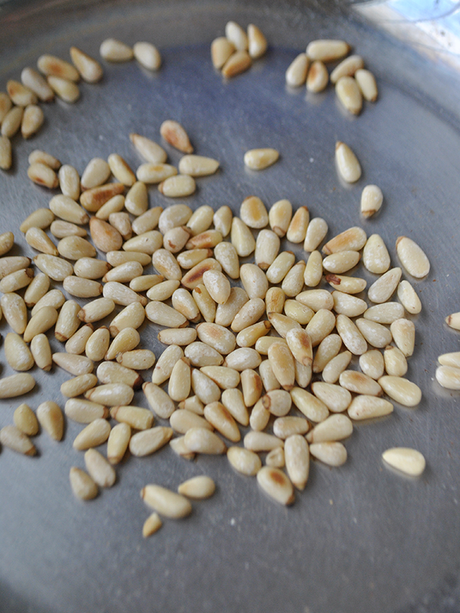 toasted pine nuts