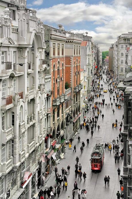 Travel Guide: Istanbul, Turkey by Neighborhood