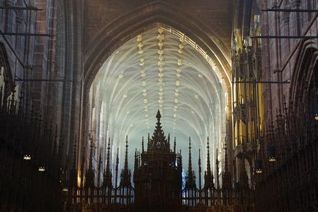 Chester Cathedral: heat and light