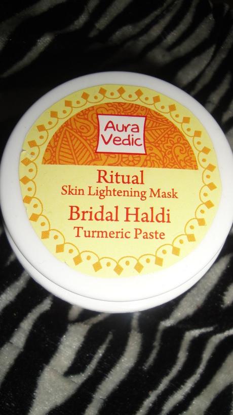 Auravedic Ritual Skin Lightening Face Mask Bridal Haldi Review