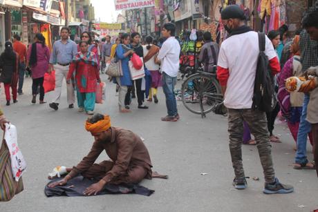 Photowalk: Dehradun: Holi & dimsums