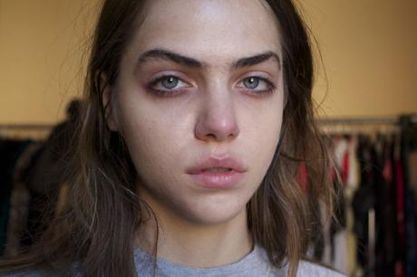 6 Makeup Mistakes that Make you Look Tired