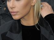 Kardashian Goes Blonde (0_o)