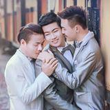 threesome gay2