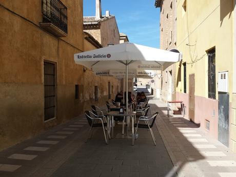 Side street cafe with no english menu in Pinoso