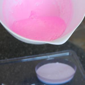 Layering Melt and Pour Soap layering melt and pour soap