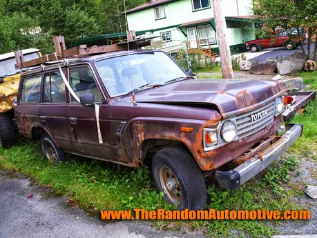 Rotting In Style - 1980s Toyota Land Cruiser