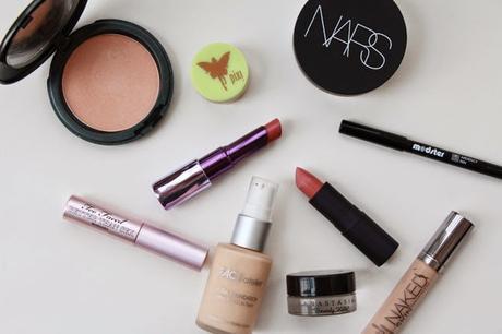 Current Cruelty Free Makeup Bag - #BlogForBunnies Day 4 of #BeCrueltyFree Week