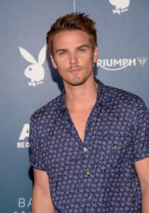 Riley+Smith+Playboy+E+Bates+Motel+Event+During+_hzLjtf3d1Gl