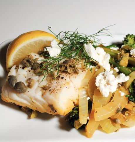 Fresh and Flavorful Cod with Fennel, Leeks and Broccolini