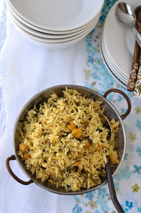 Methi Chana Pulao (Fenugreek leaves and Chickpea Pilaf)