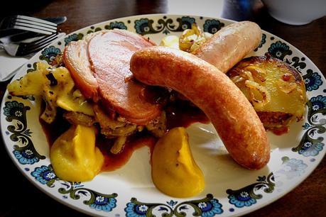 The Sausage Emporium, Newcastle Geordie Supper