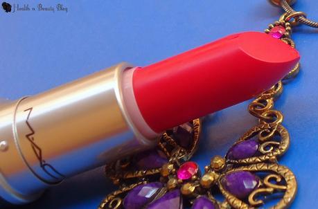 #MAC Matte Lip Collection #LaVieEnRouge - #Swatches , Review & #FOTD