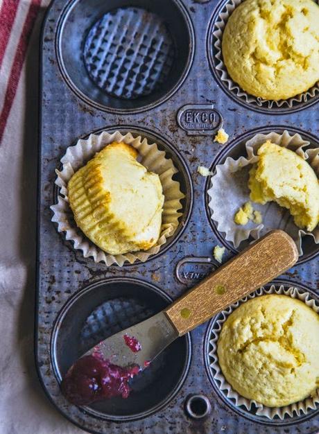 Mini Sour Cream Pound Cakes Made With Extracts From Nielsen-Massey