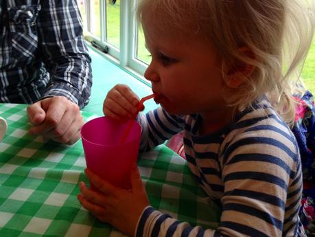 Starbucks + lunch dates!