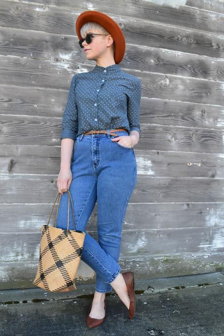 Look of the Day: Double Denim & A Hat!