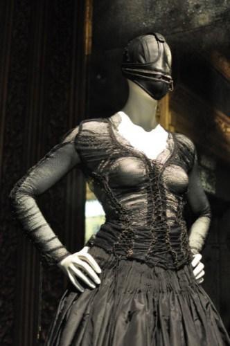 Alexander McQueen – Savage Beauty _DSC0093