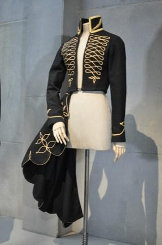 Alexander McQueen – Savage Beauty _DSC0015