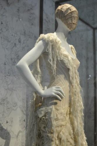 Alexander McQueen – Savage Beauty _DSC0311