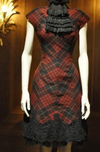 Alexander McQueen – Savage Beauty _DSC0118