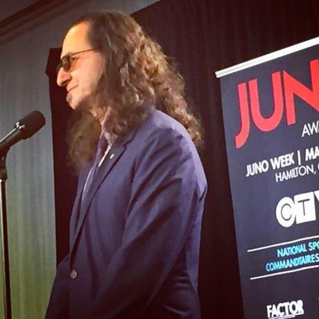 JUNOS Live Blog