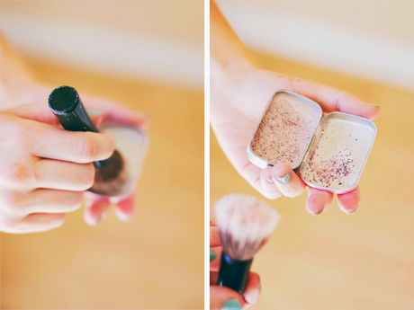 How To Make Your Own Natural Powdered Blush