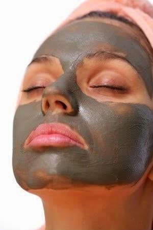 Spring (Skin) Cleaning with Dead Sea Mud Facial Mask