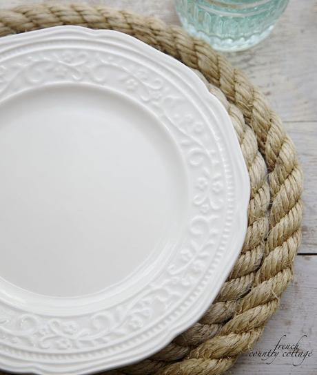 7 DIY placemat & charger plate ideas that will impress your guests