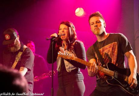 When the Lights Go Down in Toronto – Chad Brownlee, Jess Moskaluke and Bobby Wills