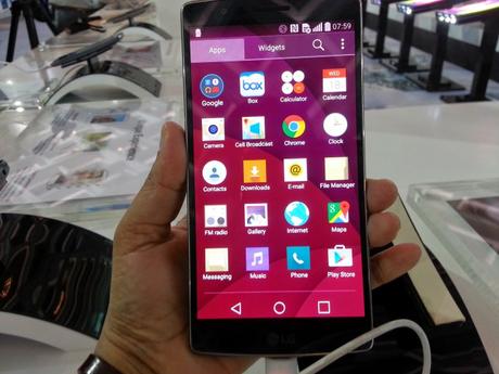 LG G Flex 2 features and specifications